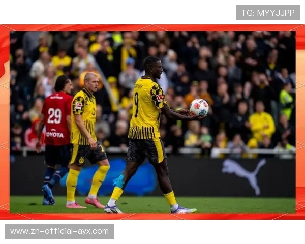 多特在角球环节布置得当完成精彩一击